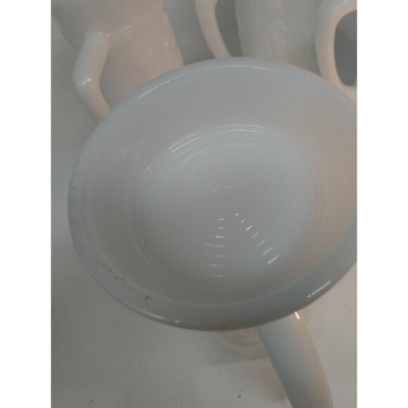 Federal, Milk Glass, Beer Steins Set of 4, Vintage, Raised Motif Pub Scene 60s - Picture 4 of 10